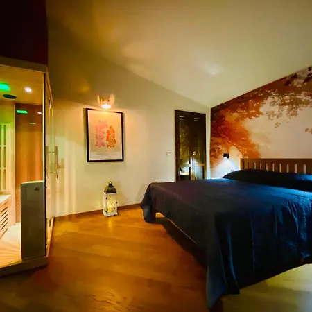 Vermaaten Boutique Amber Apartment *