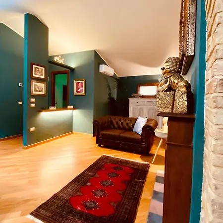 Vermaaten Boutique Amber